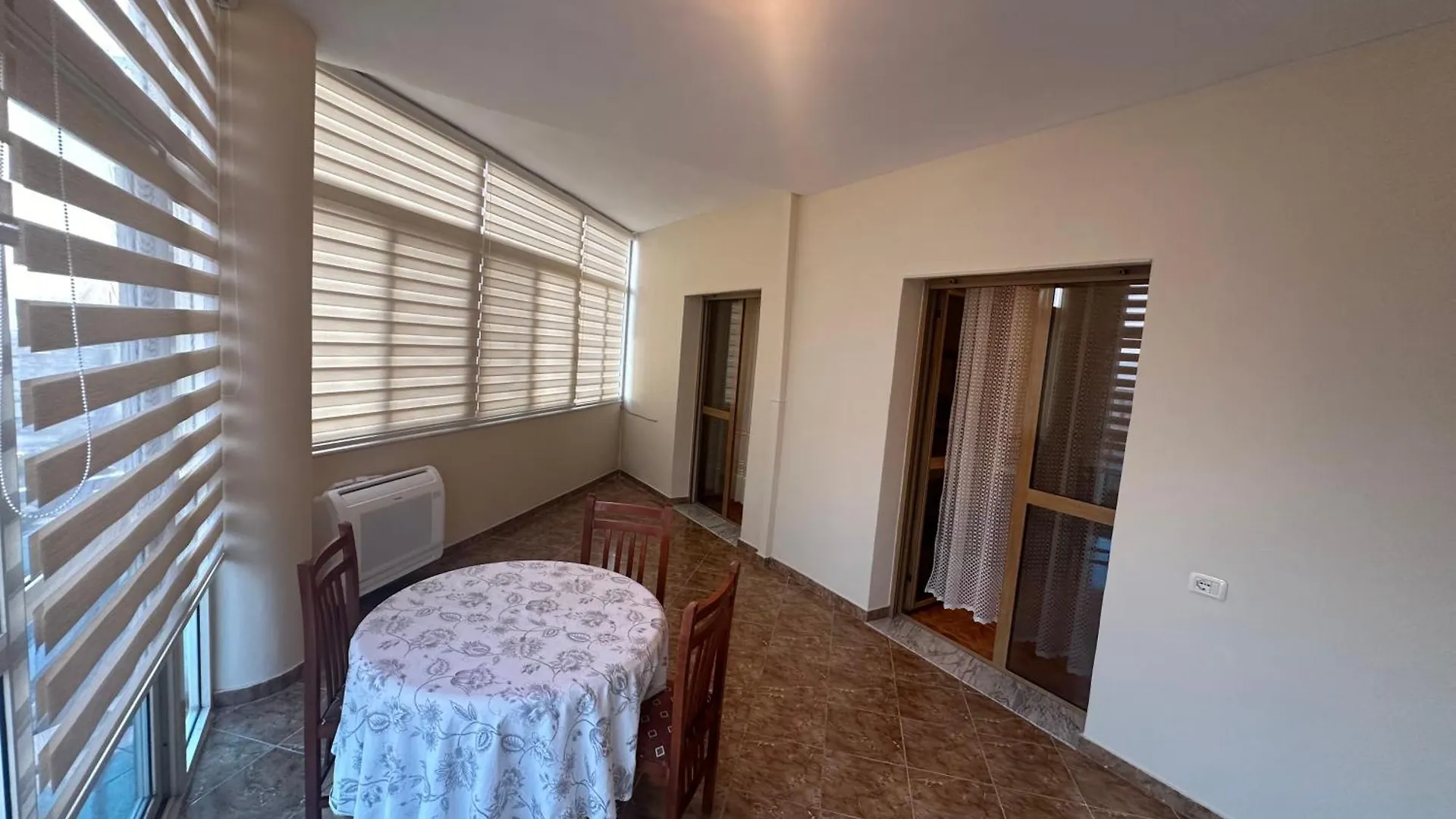 Vlora Bay Apartment Kwatera prywatna Wlora